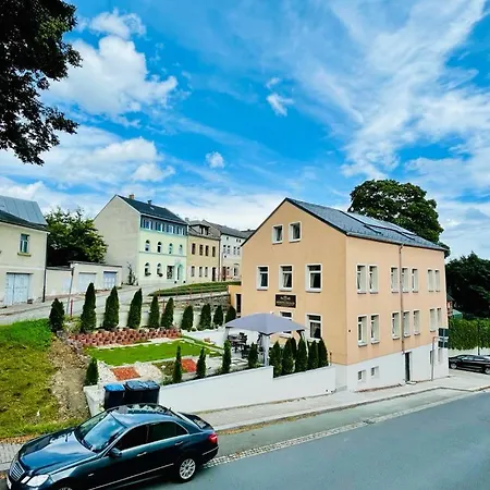 게스트하우스 Goldenesvogtland