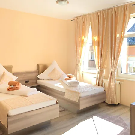 Goldenesvogtland * Adorf